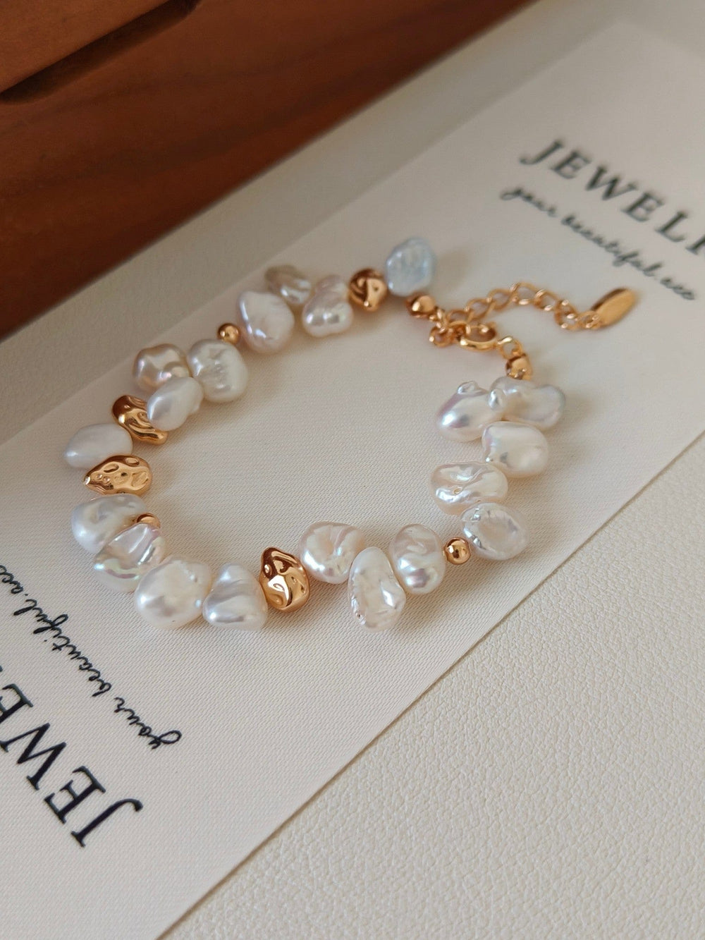 The Aethels 18K Gold Pearl Bracelet Timeless Freshwater Elegance