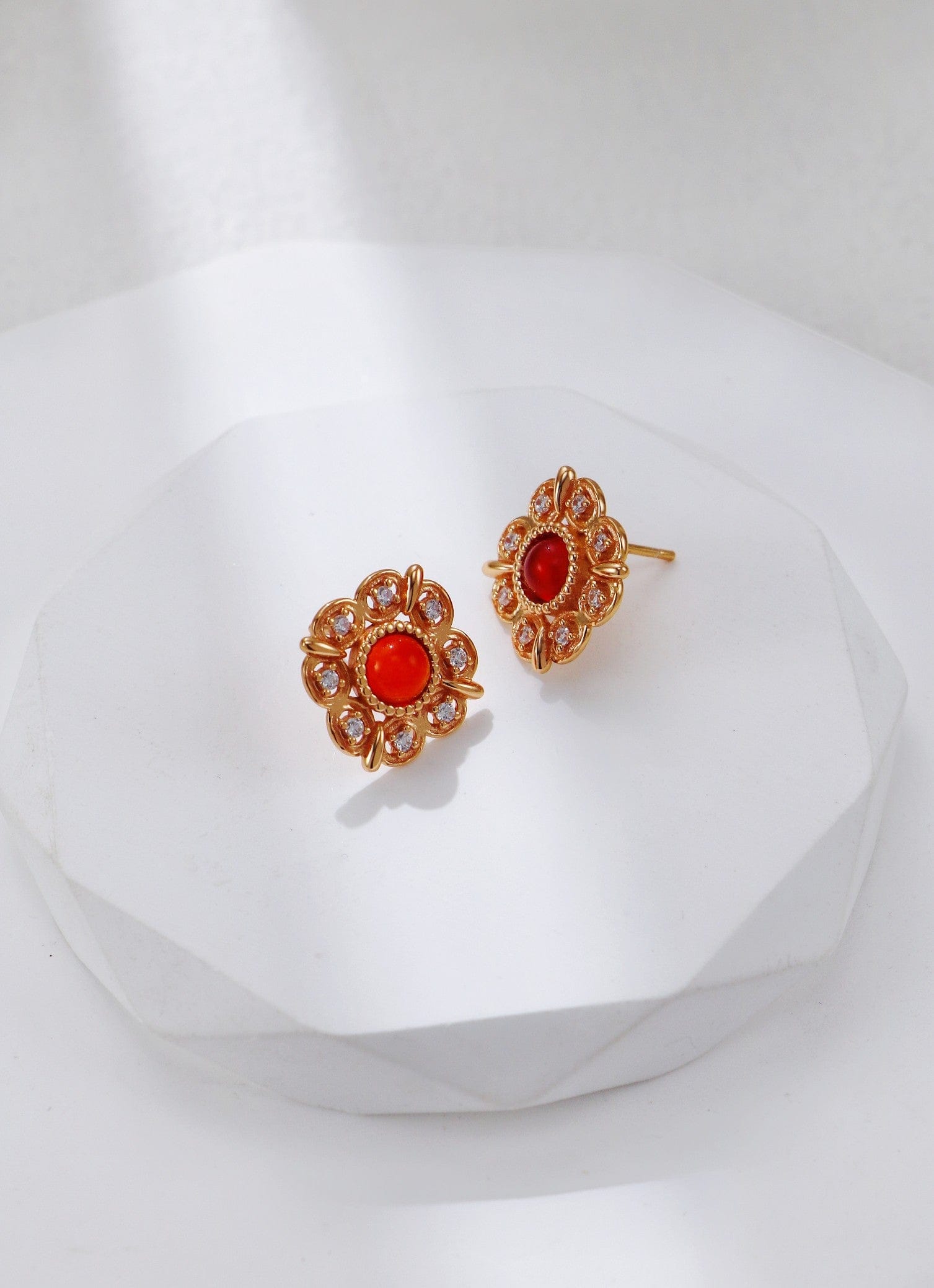 Red Agate Floral Jewelry Set Elegant Court-Style Jewelry The Aethels