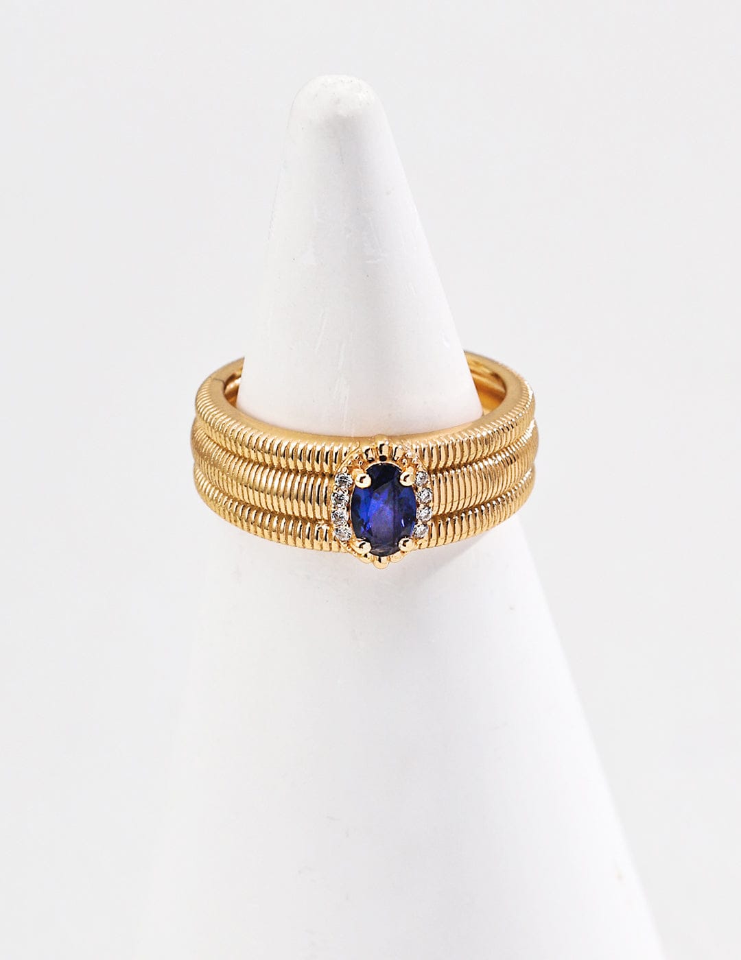 Italian-style Ring